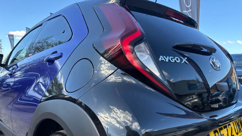 Toyota Aygo X 1.0 VVT-i Edge 5dr Petrol Hatchback